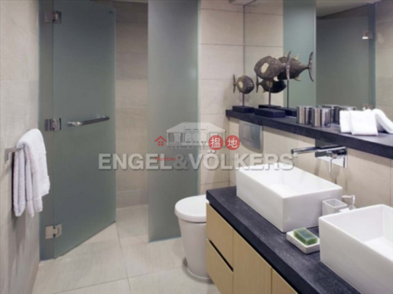 2 Bedroom Flat for Sale in Pok Fu Lam