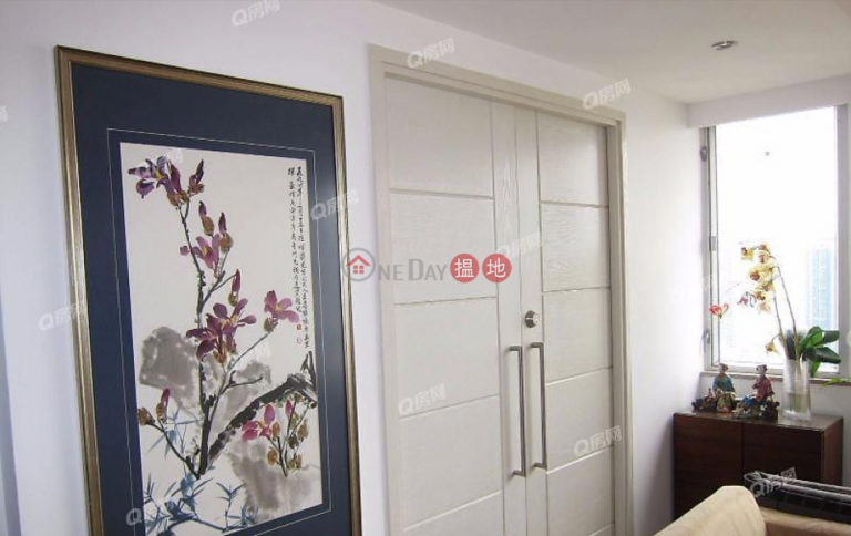 Emerald Garden | 3 bedroom High Floor Flat for Rent