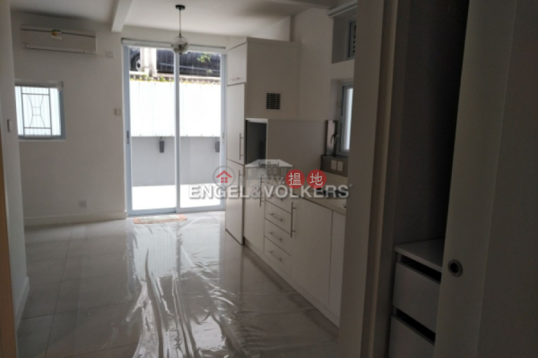 Studio Flat for Sale in Pok Fu Lam