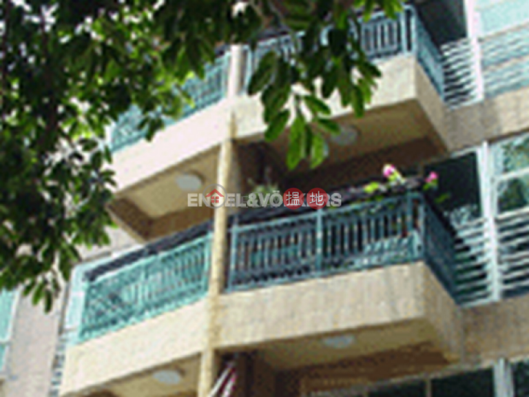 2 Bedroom Flat for Rent in Pok Fu Lam