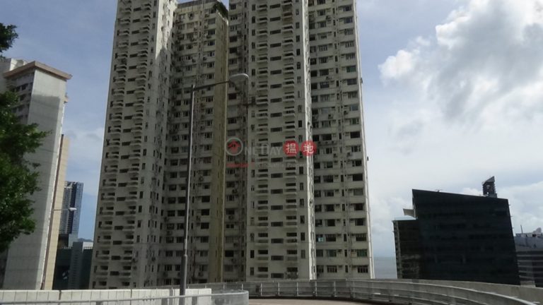 3 Bedroom Family Flat for Sale in Pok Fu Lam