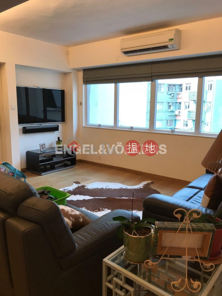 4 Bedroom Luxury Flat for Sale in Pok Fu Lam