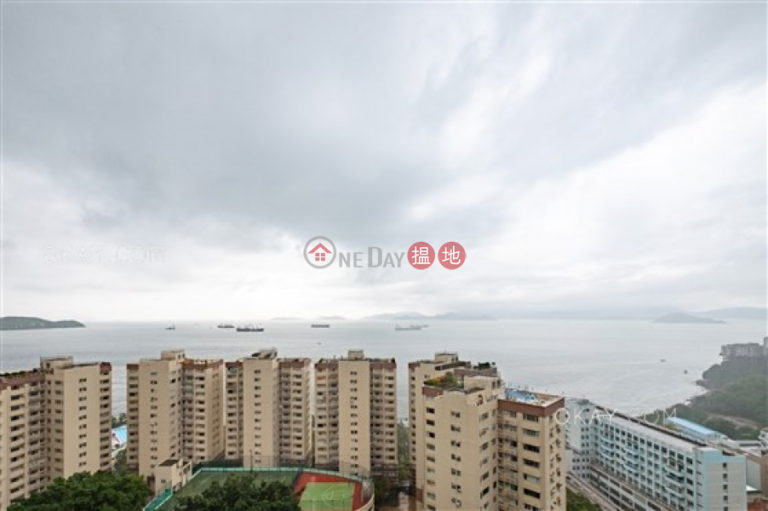 Efficient 4 bedroom with balcony & parking | For Sale