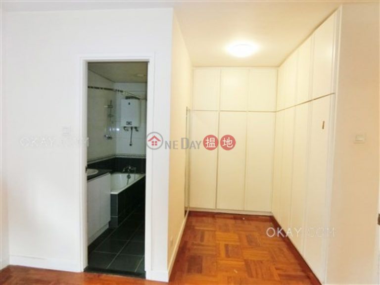 Efficient 2 bedroom with parking | Rental