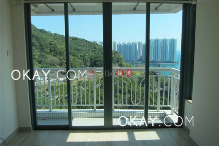 Cozy 2 bedroom with balcony | For Sale