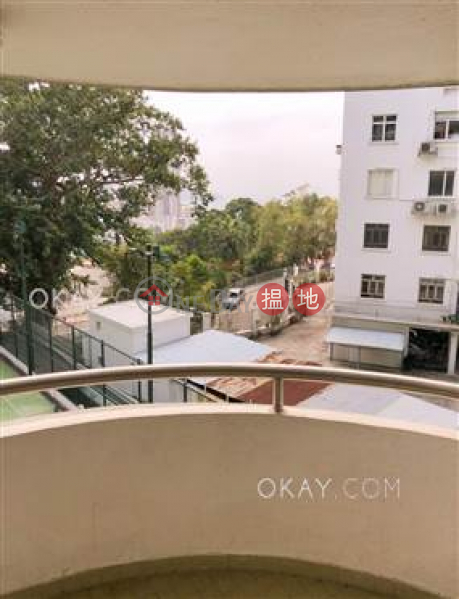 Elegant 3 bedroom with balcony & parking | Rental