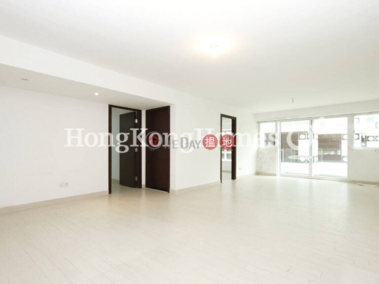 2 Bedroom Unit for Rent at Phase 3 Villa Cecil