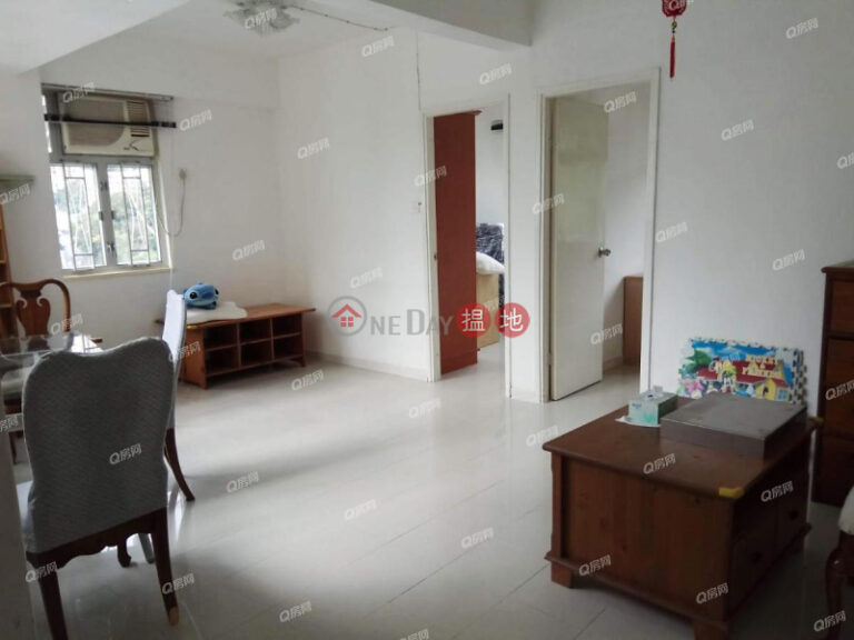 WORLD FAIR COURT | 2 bedroom Mid Floor Flat for Rent