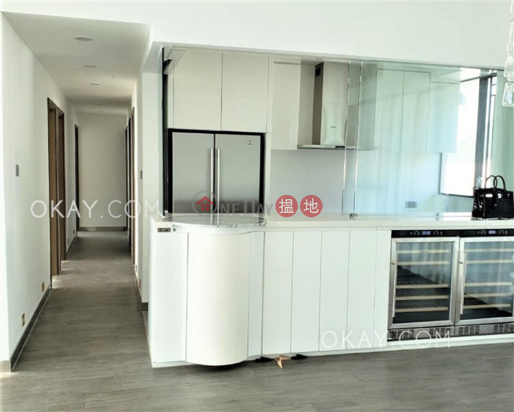 Lovely 4 bedroom on high floor with parking | Rental