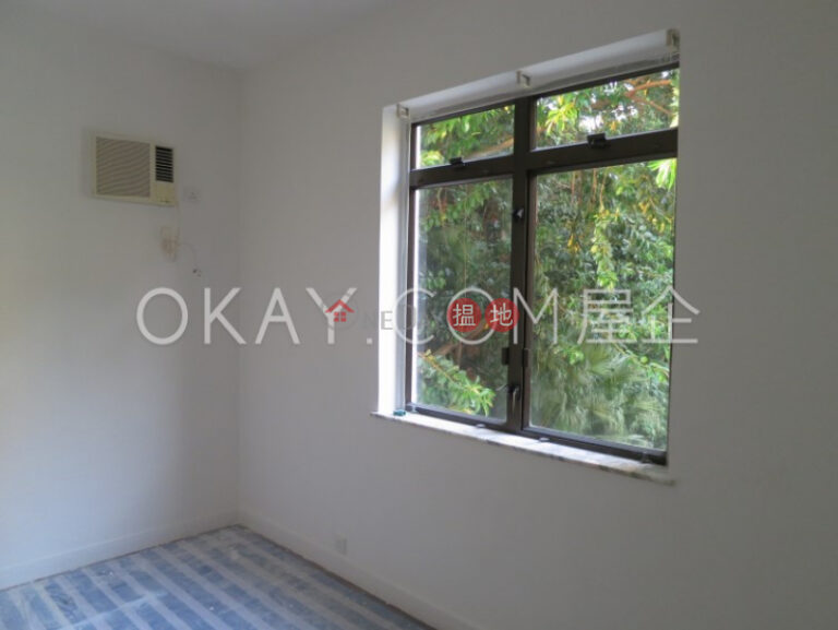 Lovely 2 bedroom with balcony & parking | Rental