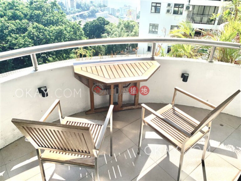 Exquisite 2 bedroom with sea views, balcony | Rental