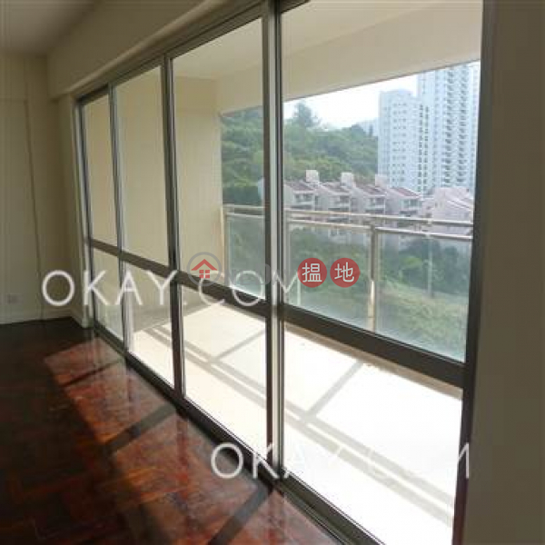 Efficient 4 bedroom with balcony & parking | Rental