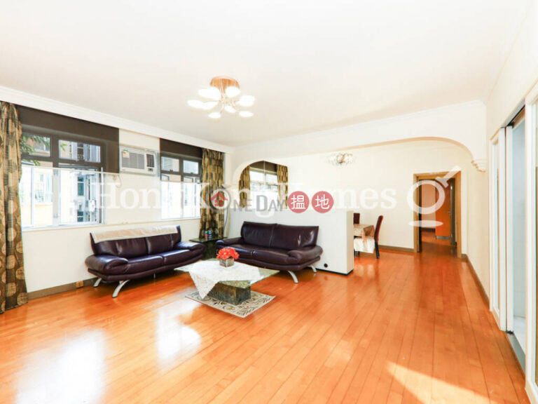 3 Bedroom Family Unit for Rent at 18-22 Crown Terrace