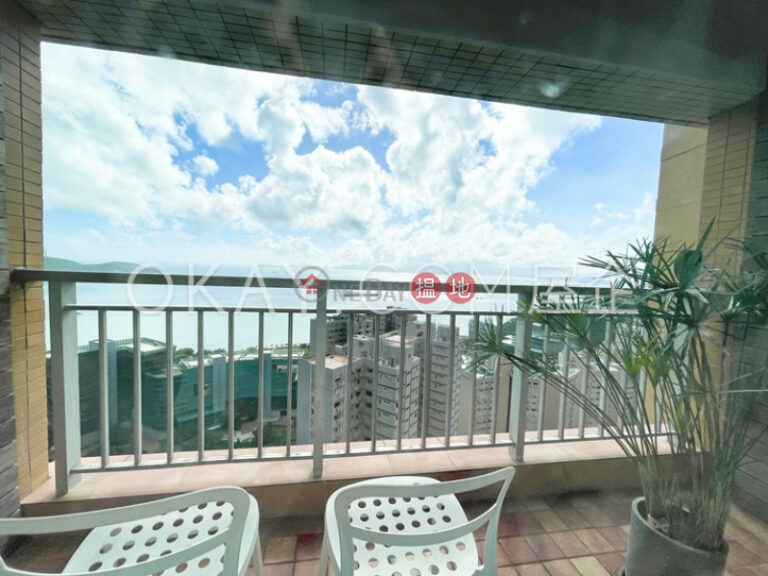 Efficient 2 bed on high floor with sea views & balcony | For Sale