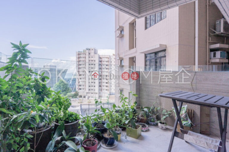 Charming 3 bedroom with balcony & parking | For Sale