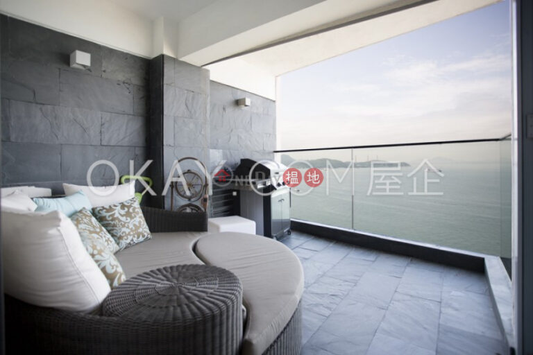 Efficient 3 bedroom with sea views, balcony | Rental