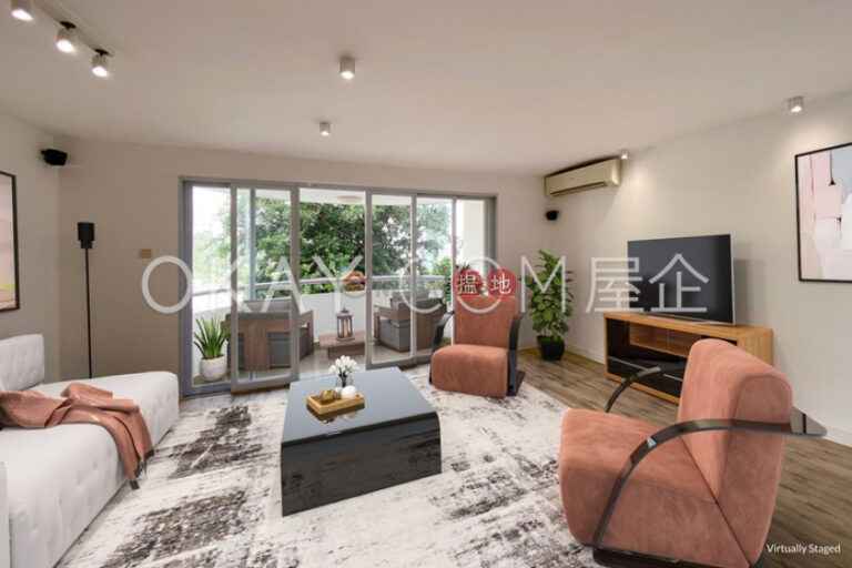 Stylish 3 bedroom with balcony & parking | For Sale