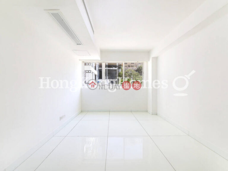 2 Bedroom Unit for Rent at Phase 3 Villa Cecil