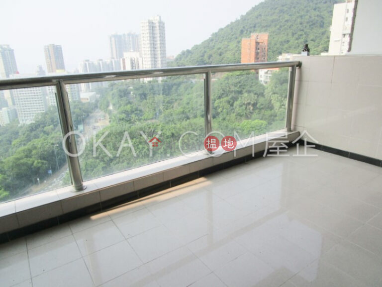 Efficient 3 bedroom with balcony & parking | Rental